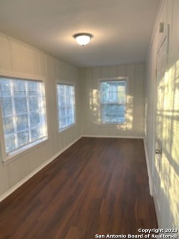 143 Halliday Ave Apt 2, San Antonio, TX 78210
