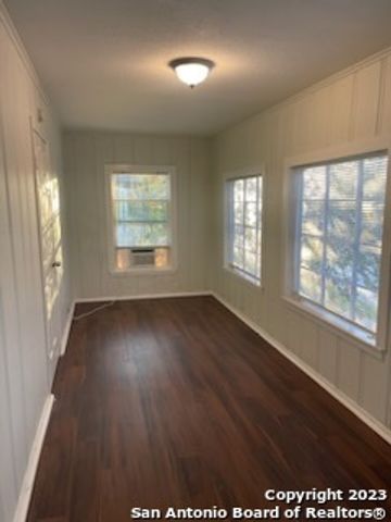 143 Halliday Ave Apt 2, San Antonio, TX 78210