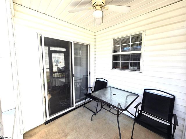 2 Allenwood Lane, Greer, SC 29650