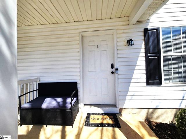 2 Allenwood Lane, Greer, SC 29650