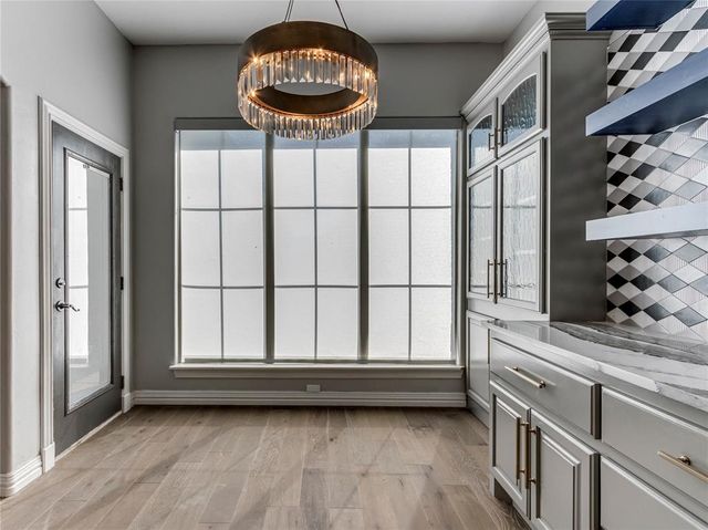 402 Windsor Road, Midwest City, OK 73130