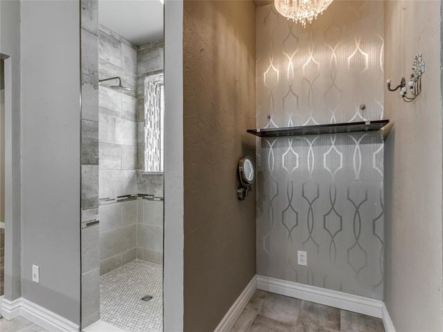 402 Windsor Road, Midwest City, OK 73130