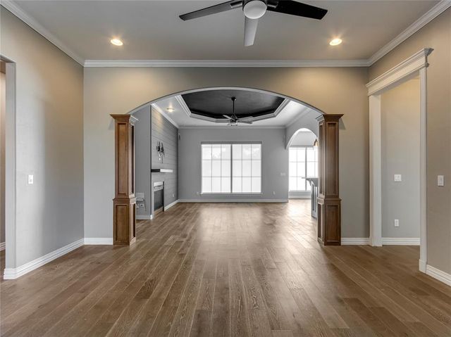 402 Windsor Road, Midwest City, OK 73130