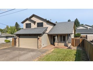 2721 LA DARRAH St, Eugene, OR 97404