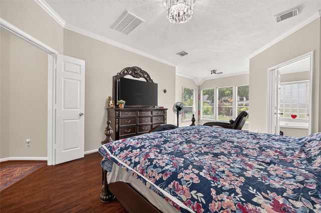 12318 Shadow Green Drive, Houston, TX 77082