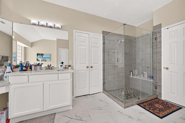 12318 Shadow Green Drive, Houston, TX 77082