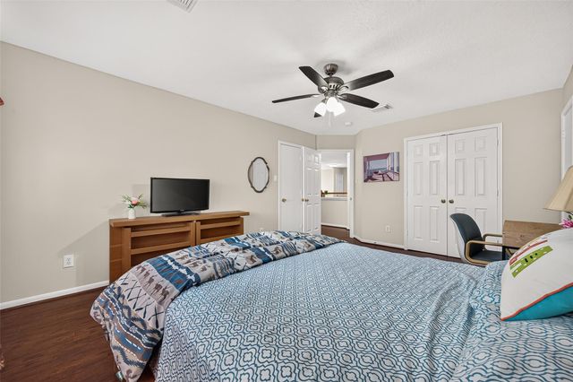 12318 Shadow Green Drive, Houston, TX 77082