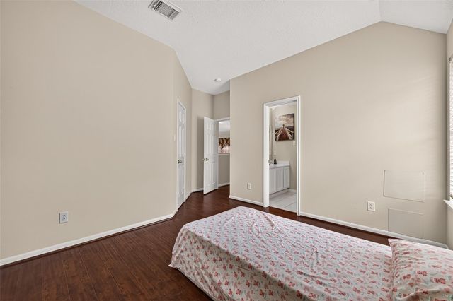 12318 Shadow Green Drive, Houston, TX 77082