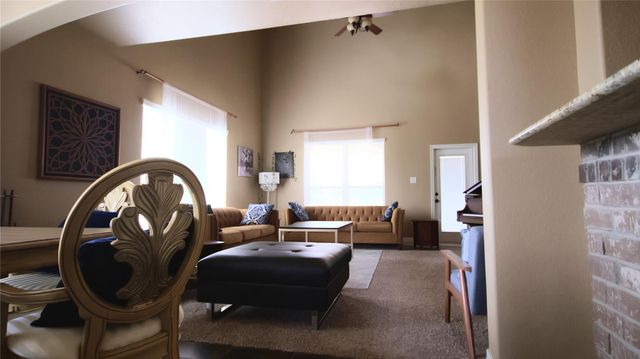 818 Dewitt DR, San Marcos, TX 78666