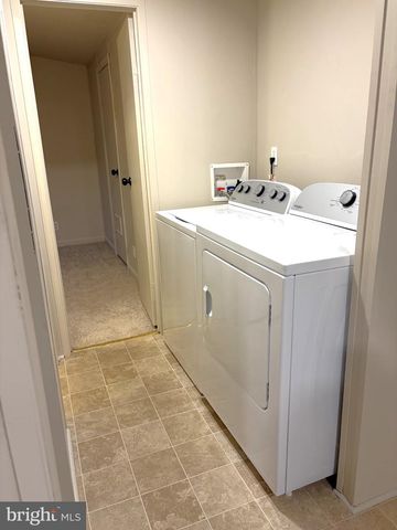 126 MOCKINGBIRD LN, Mantua, NJ 08051