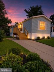 126 MOCKINGBIRD LN, Mantua, NJ 08051
