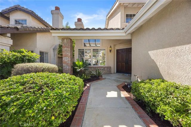 1055 S Highridge Court, Anaheim Hills, CA 92808
