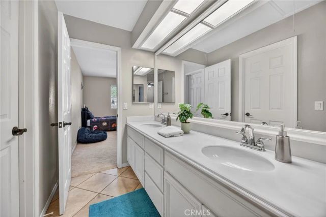 1055 S Highridge Court, Anaheim Hills, CA 92808
