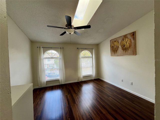 7618 COLONIAL COURT, Tampa, FL 33615