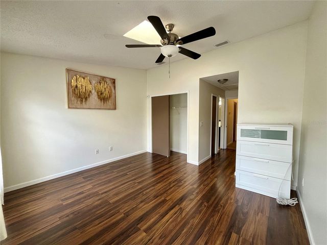 7618 COLONIAL COURT, Tampa, FL 33615