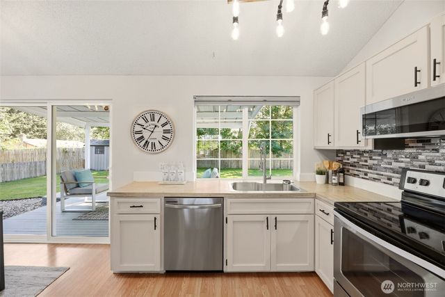 17827 130th Place SE, Snohomish, WA 98290