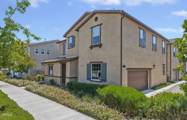 2072 Harvest Loop, Santa Paula, CA 93060