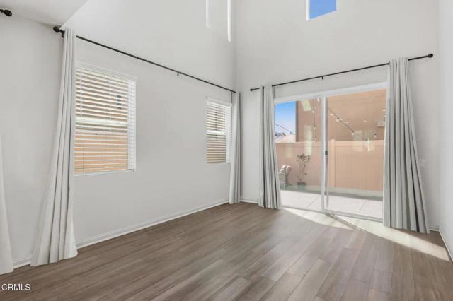 2072 Harvest Loop, Santa Paula, CA 93060
