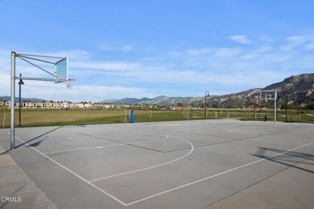 2072 Harvest Loop, Santa Paula, CA 93060
