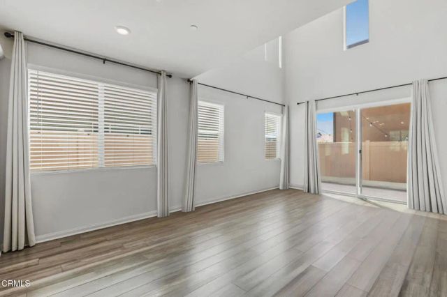 2072 Harvest Loop, Santa Paula, CA 93060