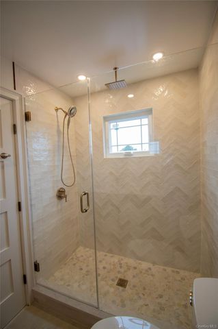 300 Harbor Street, Baldwin, NY 11510