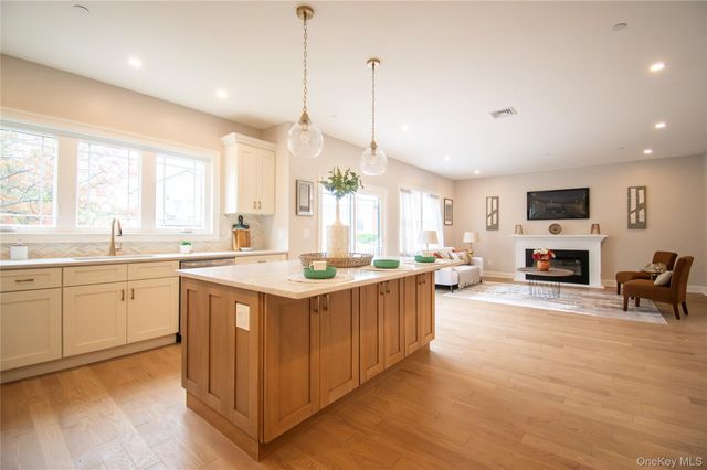 300 Harbor Street, Baldwin, NY 11510