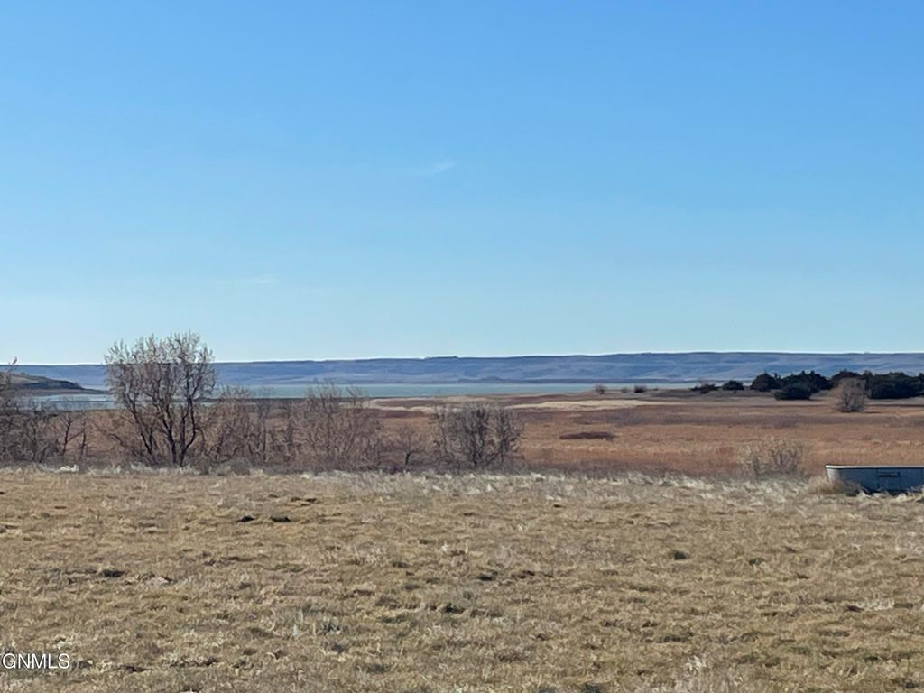 20 Rudy Lane SW, Linton, ND 58552