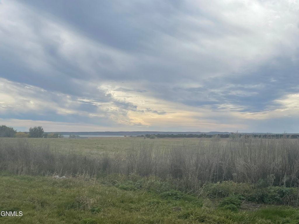 20 Rudy Lane SW, Linton, ND 58552 photo 9