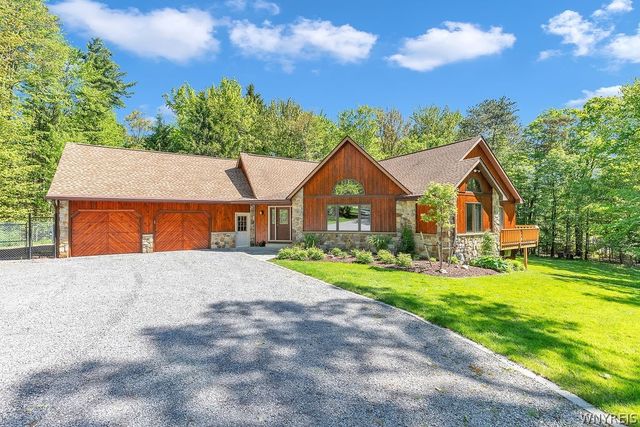 6345 West Tillen Road, Boston, NY 14025