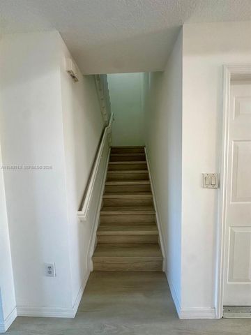 15205 SW 30th Ter 15205, Miami, FL 33185