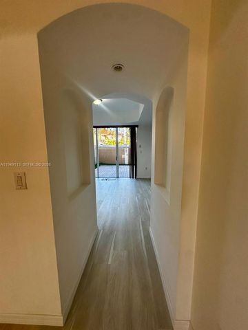 15205 SW 30th Ter 15205, Miami, FL 33185