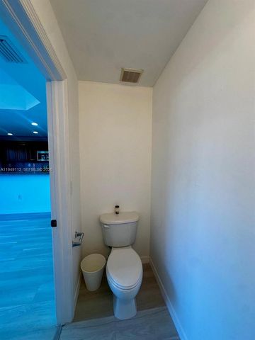 15205 SW 30th Ter 15205, Miami, FL 33185