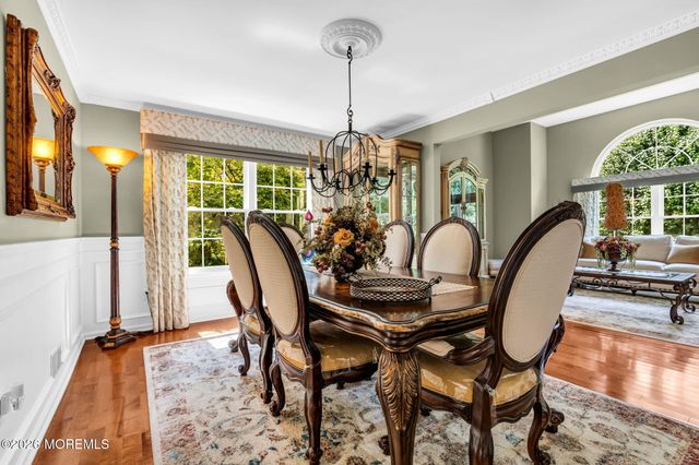 362 Meadowood Road, Jackson, NJ 08527