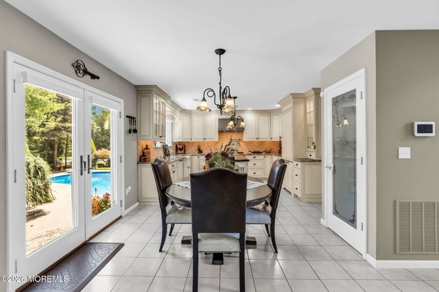 362 Meadowood Road, Jackson, NJ 08527