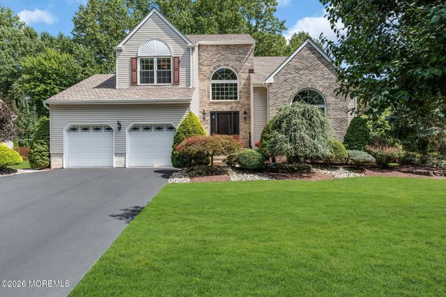 362 Meadowood Road, Jackson, NJ 08527