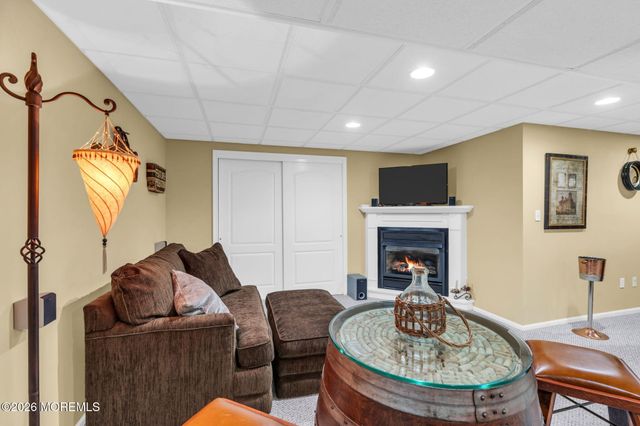 362 Meadowood Road, Jackson, NJ 08527