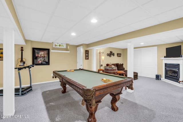 362 Meadowood Road, Jackson, NJ 08527