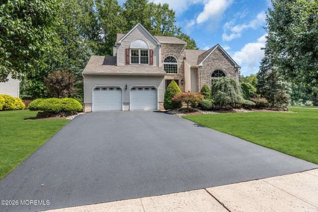 362 Meadowood Road, Jackson, NJ 08527