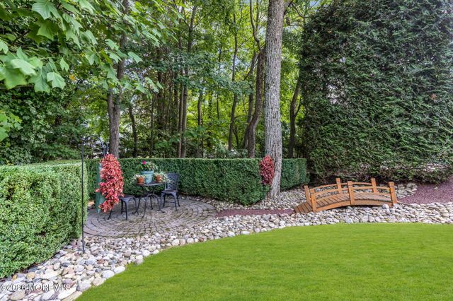 362 Meadowood Road, Jackson, NJ 08527
