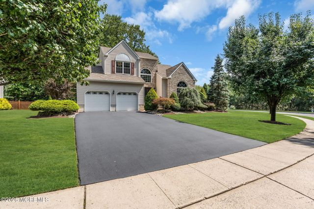 362 Meadowood Road, Jackson, NJ 08527