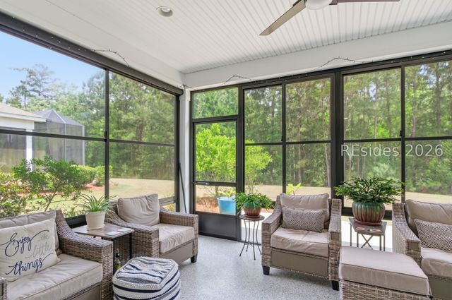 927 Landshark Blvd, Hardeeville, SC 29927