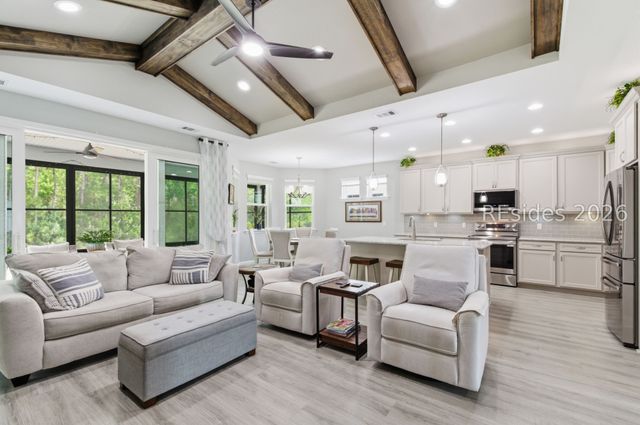 927 Landshark Blvd, Hardeeville, SC 29927