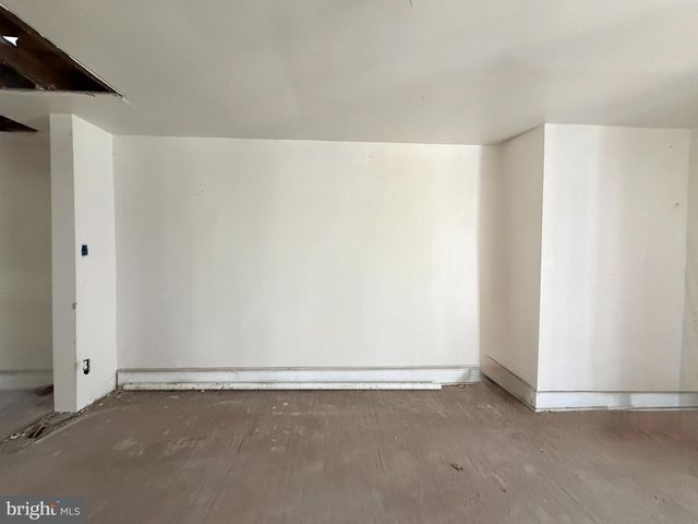 4029 GLENDALE ST, Philadelphia, PA 19124