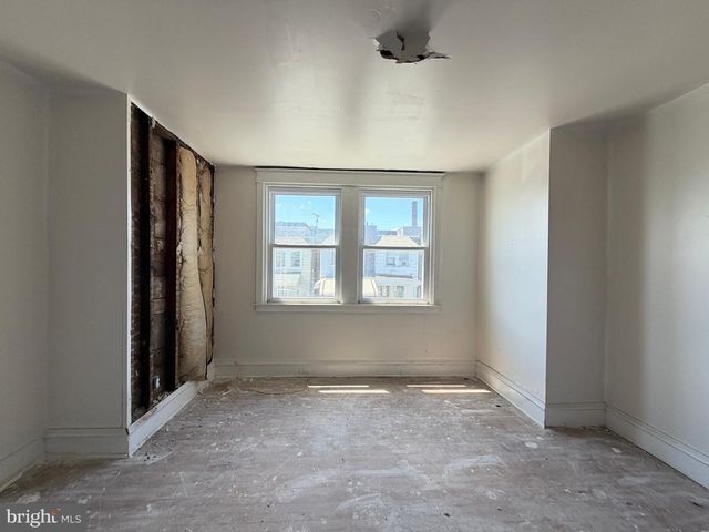 4029 GLENDALE ST, Philadelphia, PA 19124