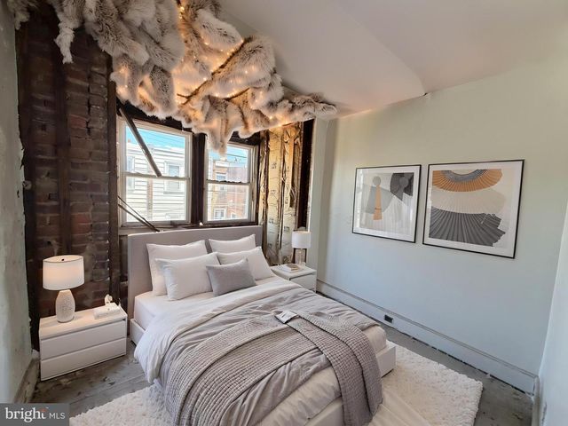 4029 GLENDALE ST, Philadelphia, PA 19124