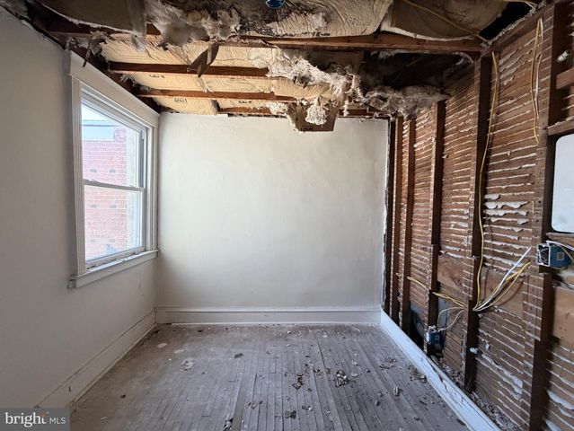 4029 GLENDALE ST, Philadelphia, PA 19124