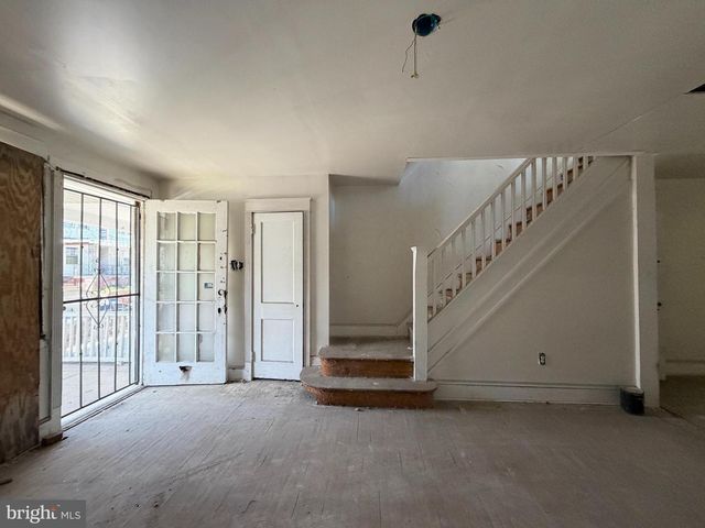 4029 GLENDALE ST, Philadelphia, PA 19124