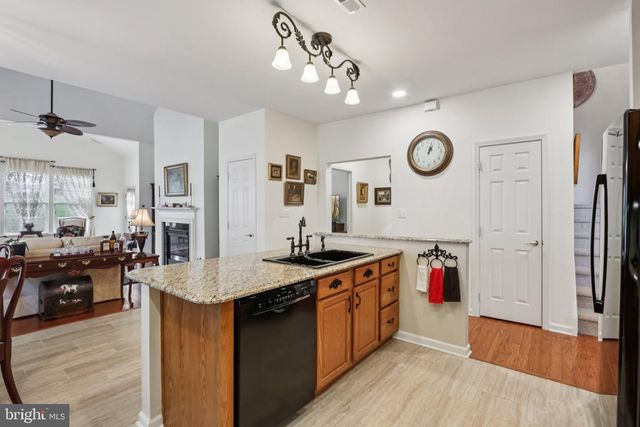 1897 ALEXANDER DR, Macungie, PA 18062