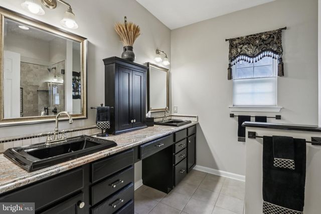 1897 ALEXANDER DR, Macungie, PA 18062