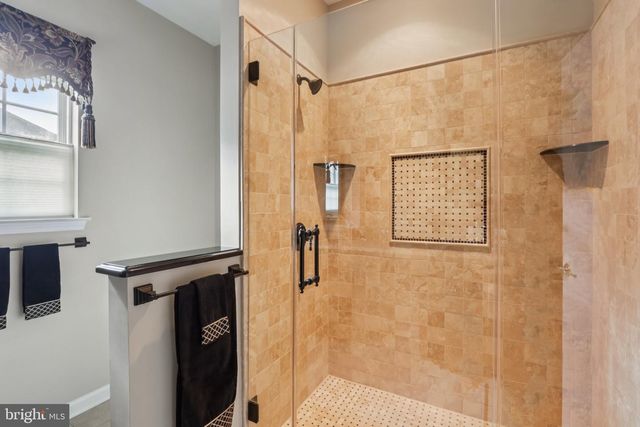 1897 ALEXANDER DR, Macungie, PA 18062